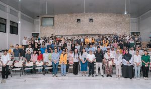 Foto bersama peserta Seminar Nasional Kedaulatan Pangan Indonesia di Aula Faperta Undana Kupang.