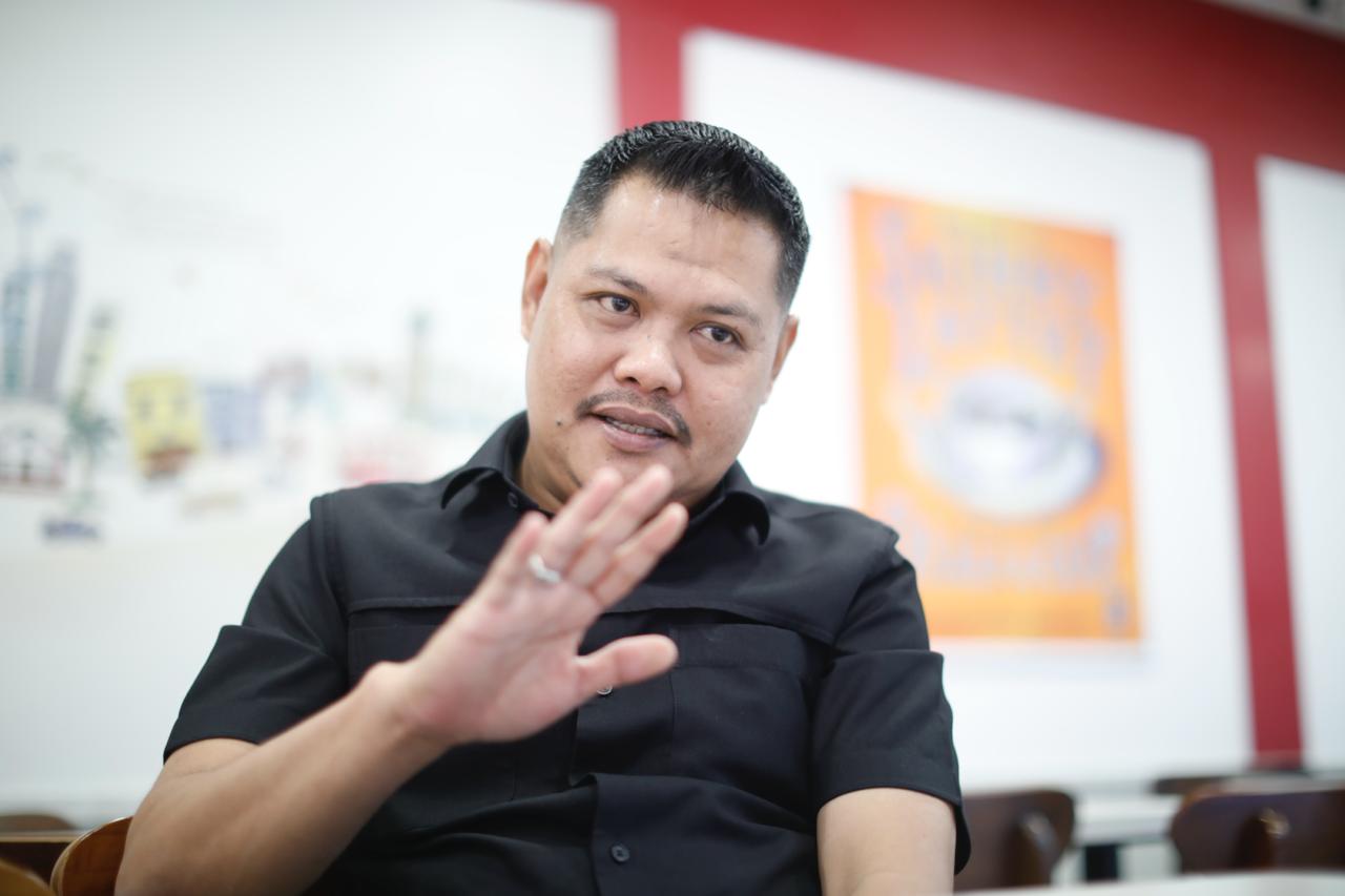 anshar-ilo-ketua-umum-logis-08 Ketua Umum LOGIS 08 Anshar Ilo memberikan dukungan terhadap kebijakan perampingan BUMN.